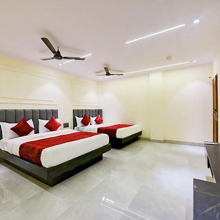 ניו דלהי Hotel Surya Plaza מראה חיצוני תמונה